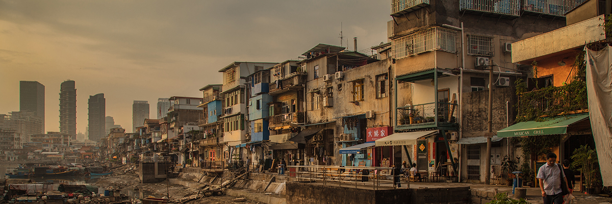 15-05-2018-pobreza-prdios-favela-desigualdade.jpg