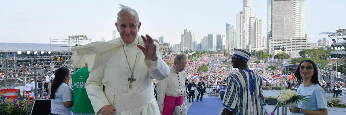 Resultado de imagem para Papa abre a JMJ: Não buscamos uma Igreja “cool” ou “divertida”