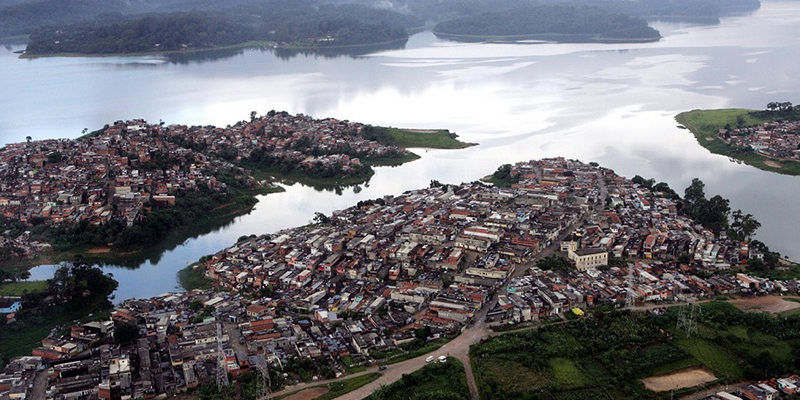 Ocupação urbana na área da Represa Guarapari, em São Paulo | Foto: Mobilize Brasil