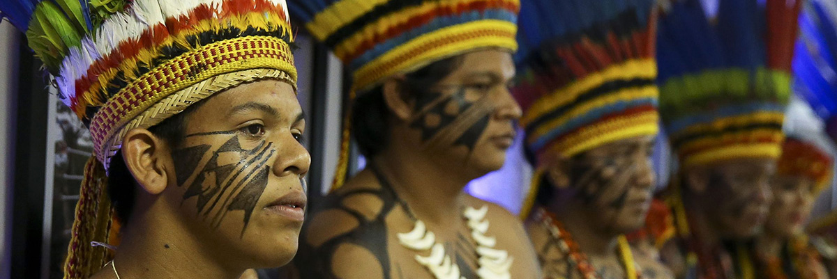 http://www.ihu.unisinos.br/images/ihu/2020/05/08-05-2020-povos-indigenas-equador-foto-marcelo-camargo-agencia-brasil.jpg