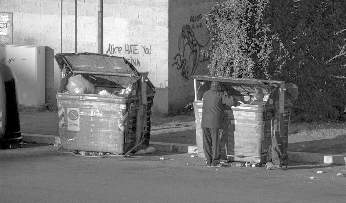 http://www.ihu.unisinos.br/images/ihu/2020/10/17-10-2020-pobre-comida-lixo-fome_pixy.jpg