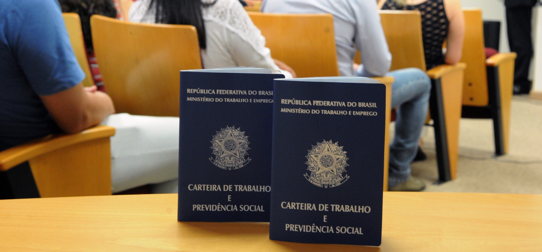 Juíza denuncia liquidação do Estado, massacre dos pobres e adverte: “muito mais está por vir”