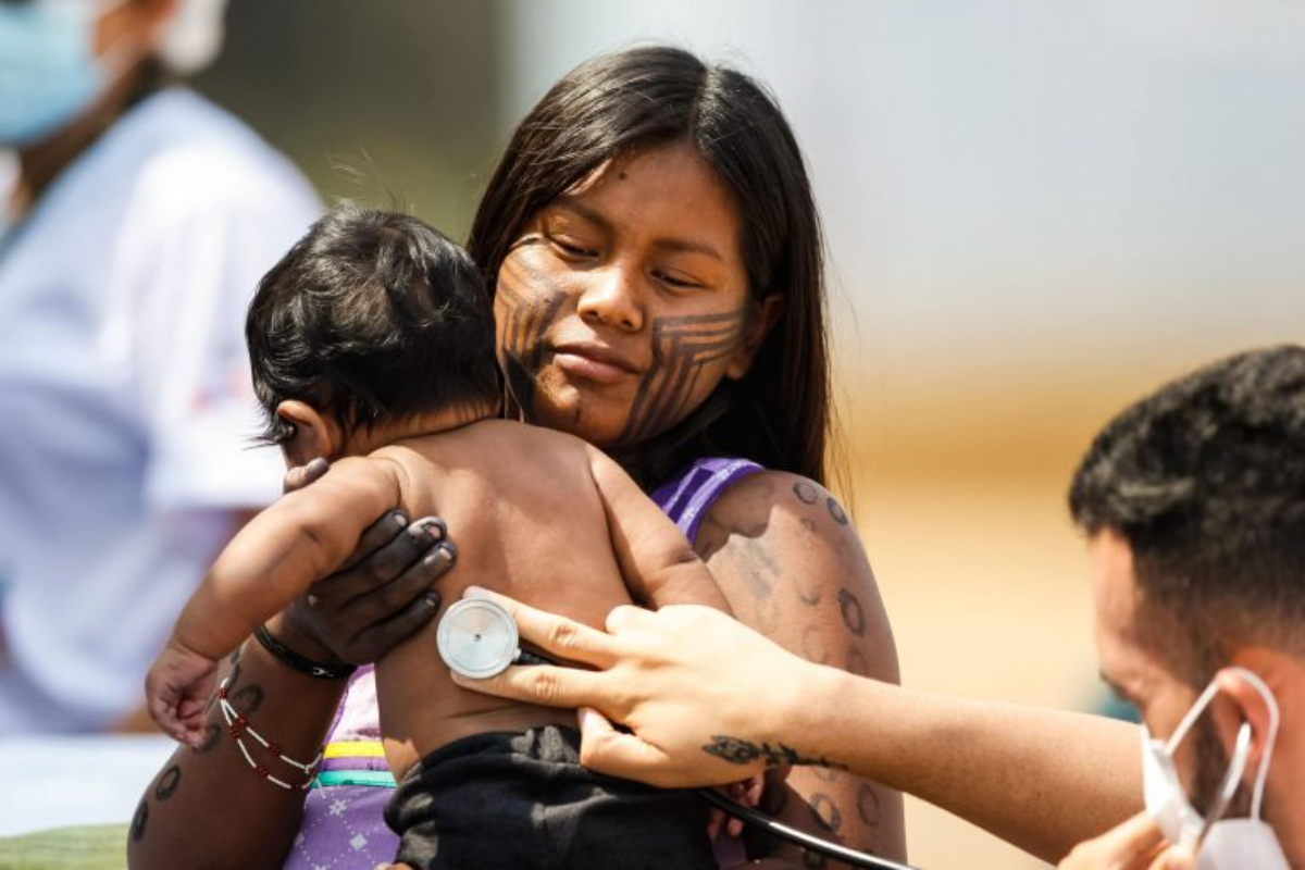“Na atualidade, 147 Terras Indígenas, 37% do total na Amazônia, estão em bacias hidrográficas impactadas pelo garimpo, e 19 possuem atividade garimpeira em seu interior”, alerta a pesquisadora
